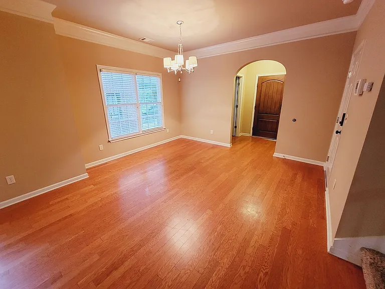 1041 Inverness Cove Way — Photo 4