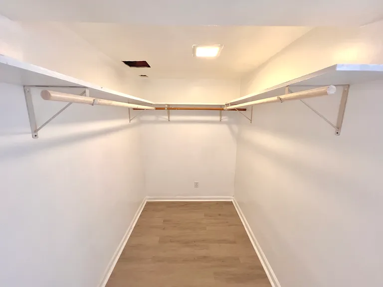 410 N Elizabeth Ave — Photo 27