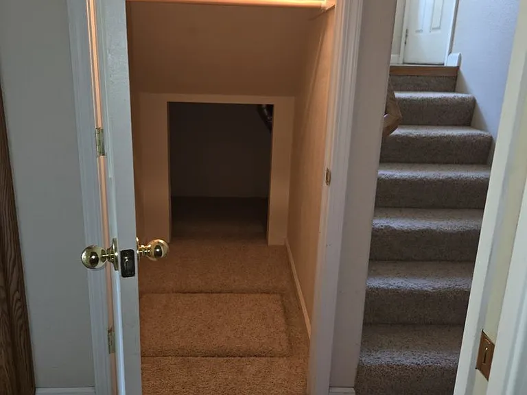 1061 William Ave #C — Photo 14