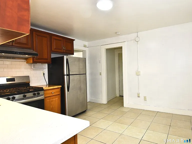 2455 North Ave — Photo 5