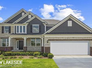 13556 Prestonville Dr, Shelby Township, MI 48315