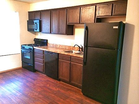 2nd image of 1900 N Garland Ave APT 44
