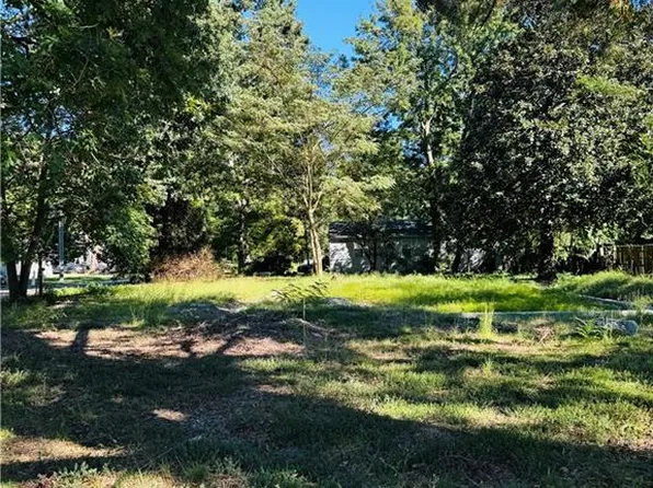 3513 Tyre Neck Rd, Portsmouth, VA 23703