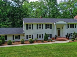 3 Hunters Trl, Warren, NJ 07059