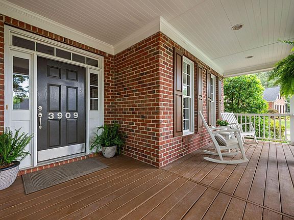 4th image of 3909 Elmswick Ct