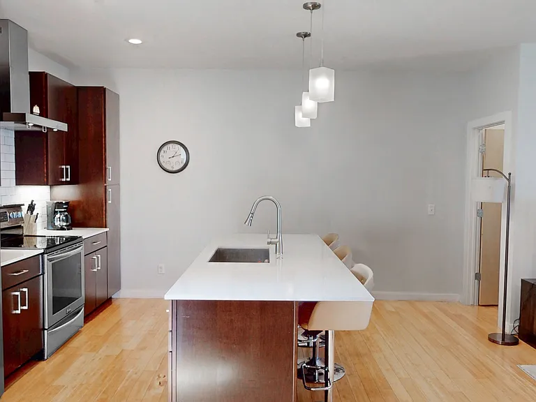 167 W Martin Luther King Blvd #1 — Photo 40