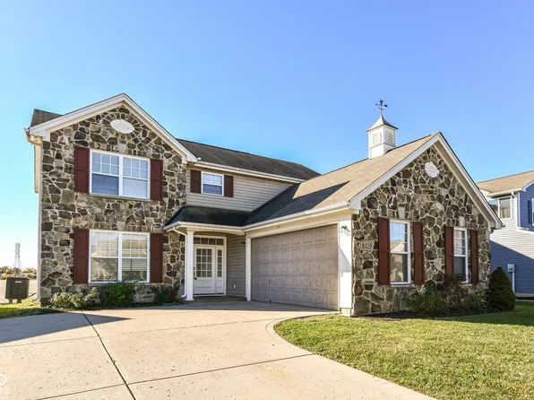 8029 Harshaw Dr, Indianapolis, IN 46239