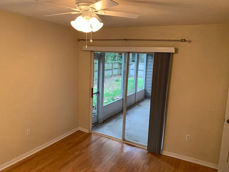 10617 SW 55th Pl — Photo 14