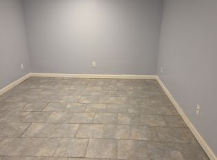 5 Laurel Ln, Commack, NY 11725