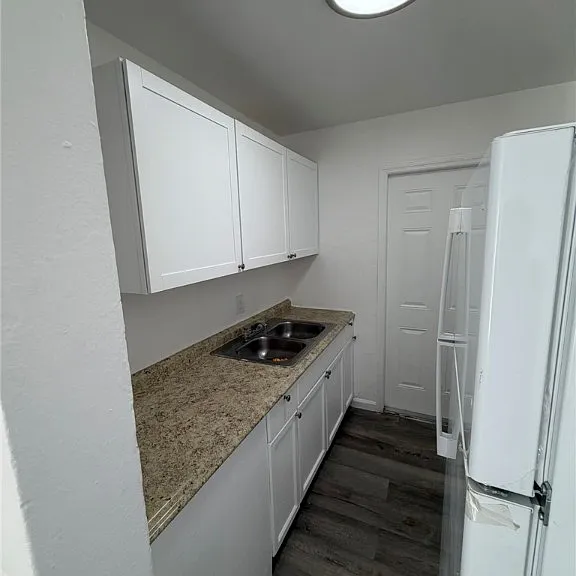 3033 2nd St #2 — Photo 9