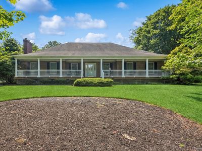 4 Springview Court, East Patchogue, NY, 11772