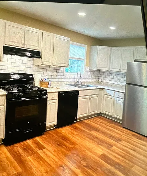 2491-2493 Washington Street Ext #2491 — Photo 11