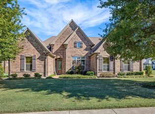 1334 Mountain Side Dr, Collierville, TN 38017
