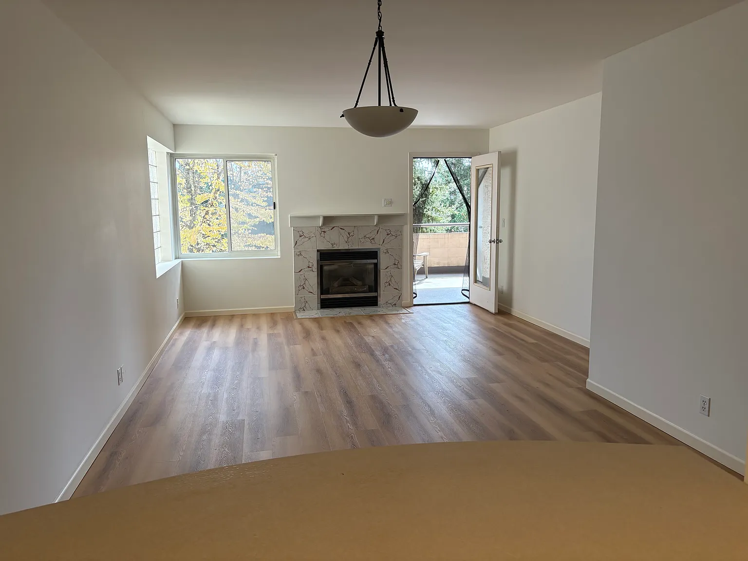 6665 W Burnside Rd — Photo 1