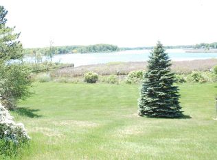 20 Ln 850 Snow Lk, Fremont, IN 46737