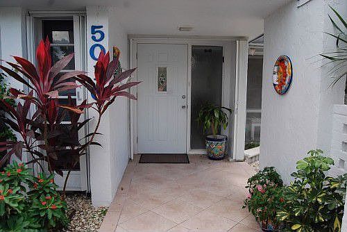 3rd image of 5010 Banyan Ln
