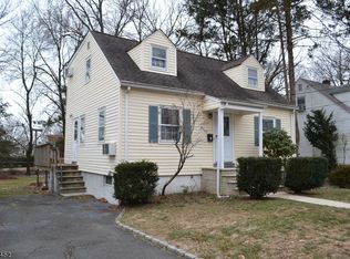 2462 N 3rd St, Union, NJ 07083
