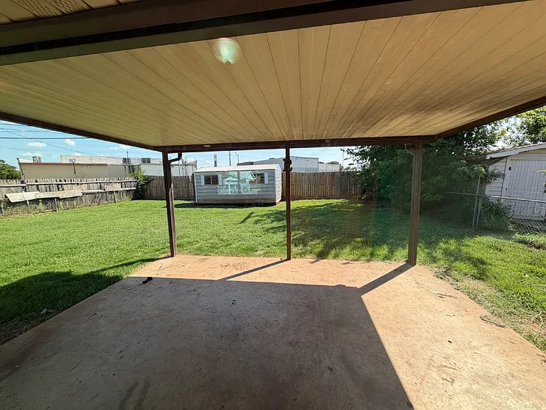 3216 Dentwood Ter — Photo 15