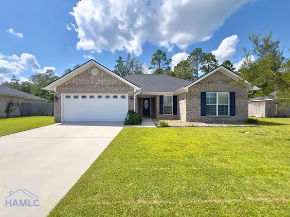1133 Creekside Cir, Hinesville, GA 31313