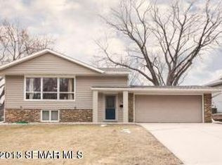 624 27th St NW, Rochester, MN 55901