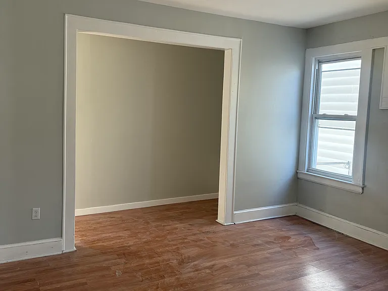 71 Cedar Ave #2 — Photo 2