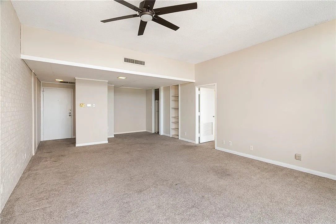 1 bed, 1.0 bath, 866 sqft, $1,200 — Photo 4
