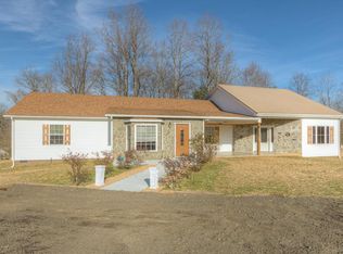 1193 Ford Ave, Stanardsville, VA 22973