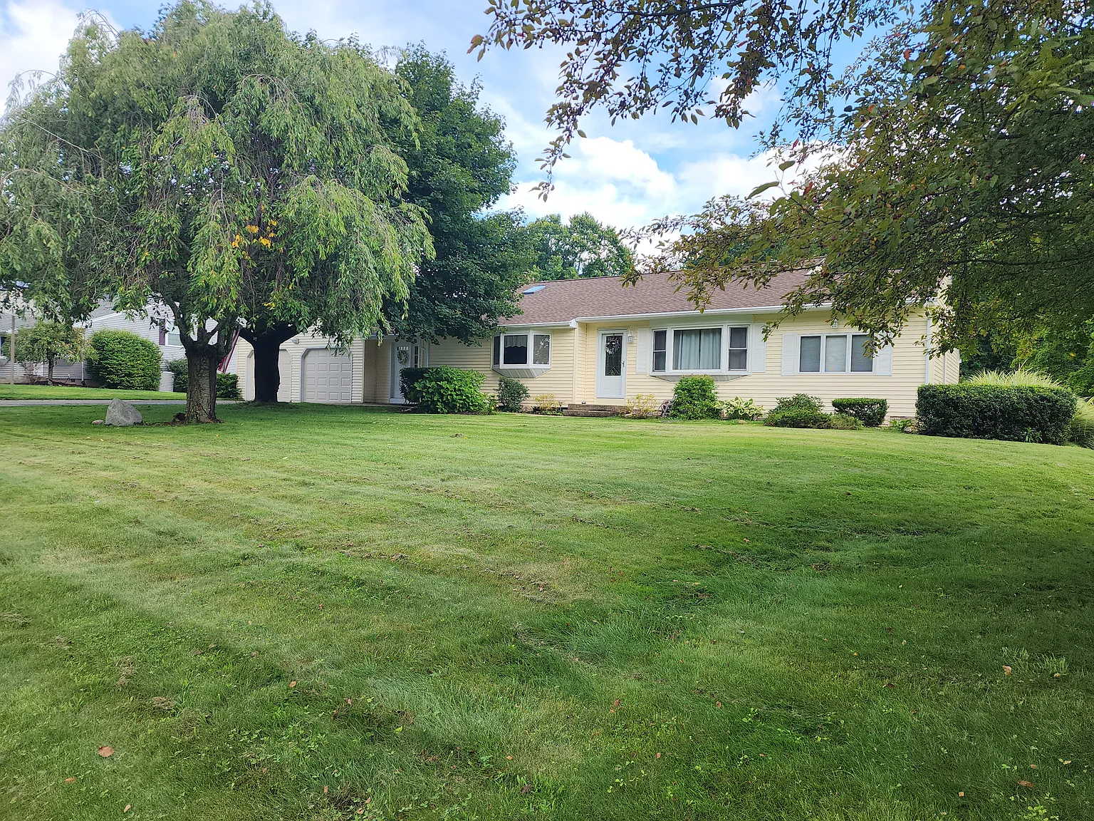 Montauk Dr, Vernon — Photo 2