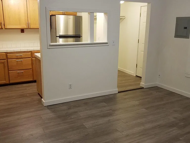 3818 Fremont Ave N #B — Photo 12
