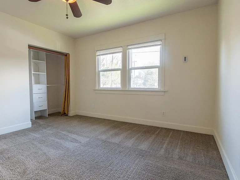 1004 N Mason St — Photo 10