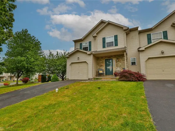 4252 Bedford Dr, Bethlehem, PA 18020