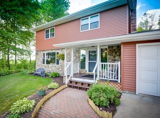 E5769 Timber Ln, Weyauwega, WI 54983