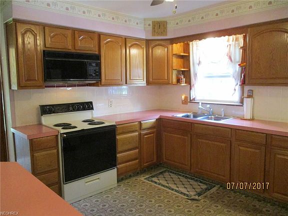 5th image of 3009 Sauer Dr
