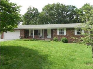 718 Crestridge Dr, Rossville, GA 30741
