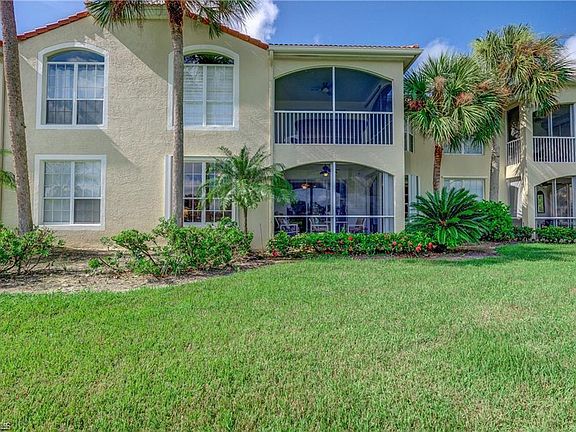 4th image of 61 Silver Oaks Cir #102