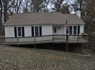 17 Redbridge Ter, North Chesterfield, VA 23236