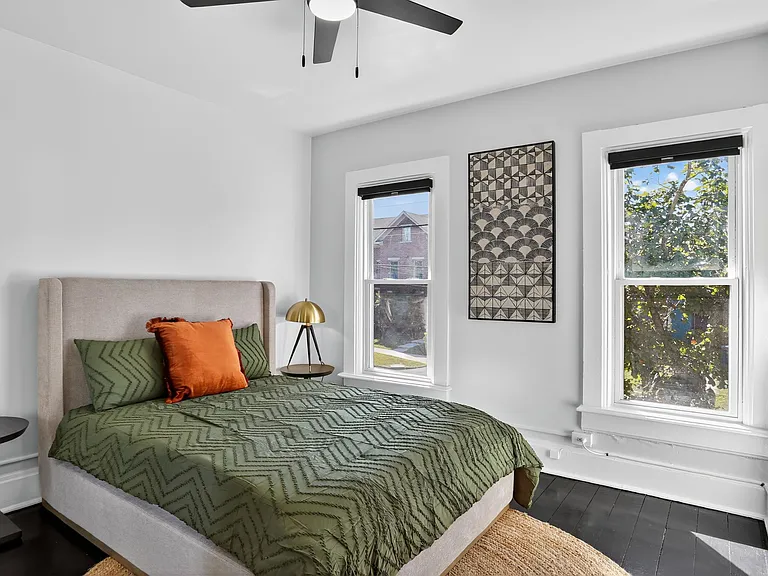 Bedroom #1