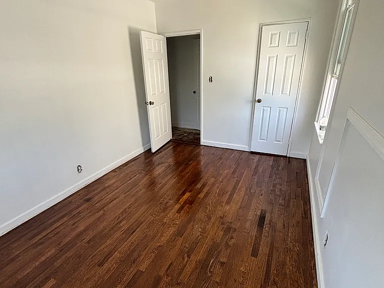 2161 Ford St — Photo 6