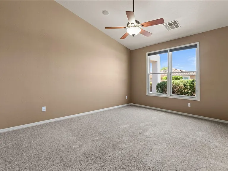 2435 E Desert Broom Pl — Photo 18