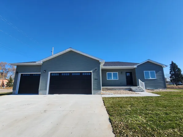 701 Turkey Dr, Gibbon, NE 68840