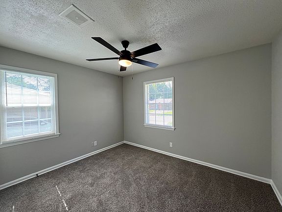 3rd image of 4292 Riche Rd