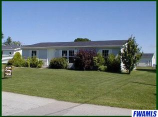 220 W Scott St, Markle, IN 46770