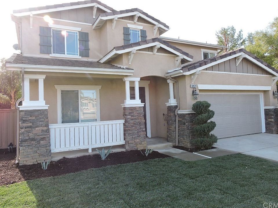 1st image of 32073 Meadow Wood Ln