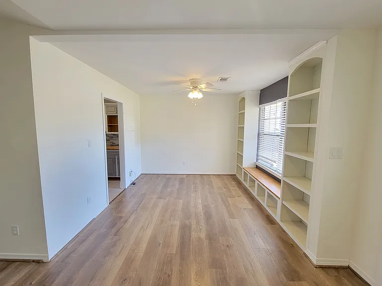 1306 Pine Hill Cir — Photo 21