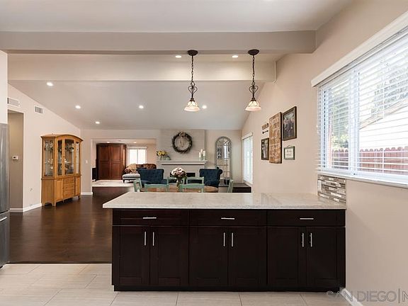 3rd image of 8624 Verlane Dr