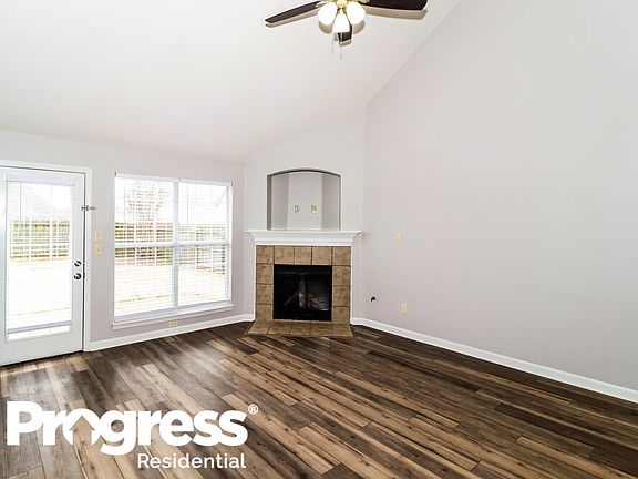 5th image of 80 Garden Springs Dr