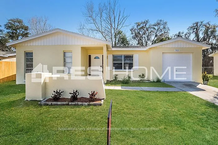 9022 Richwood Ln