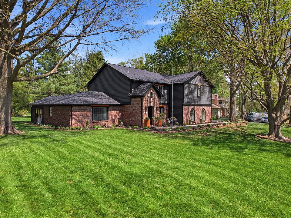 1st image of 46 Ridgeway Dr