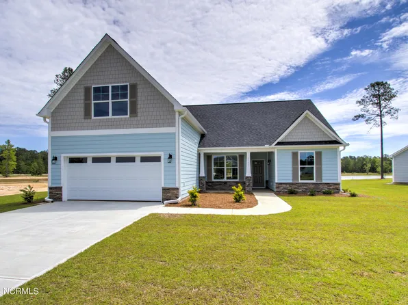 402 Eden Drive SW, Supply, NC 28462