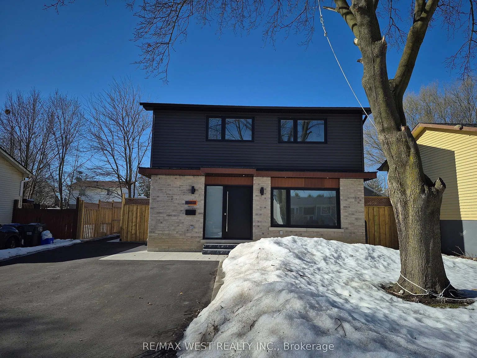 4 bed, $3,200 — Photo 2